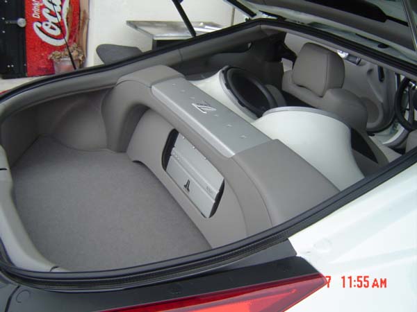 2007 Nissan 350z roadster custom subwoofer enclosure